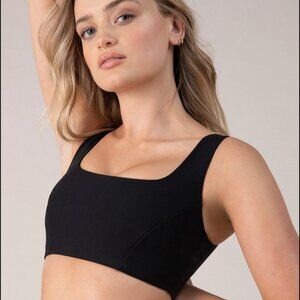 BLOCHsculpt Square Neck Bra Size small,  color Ebony